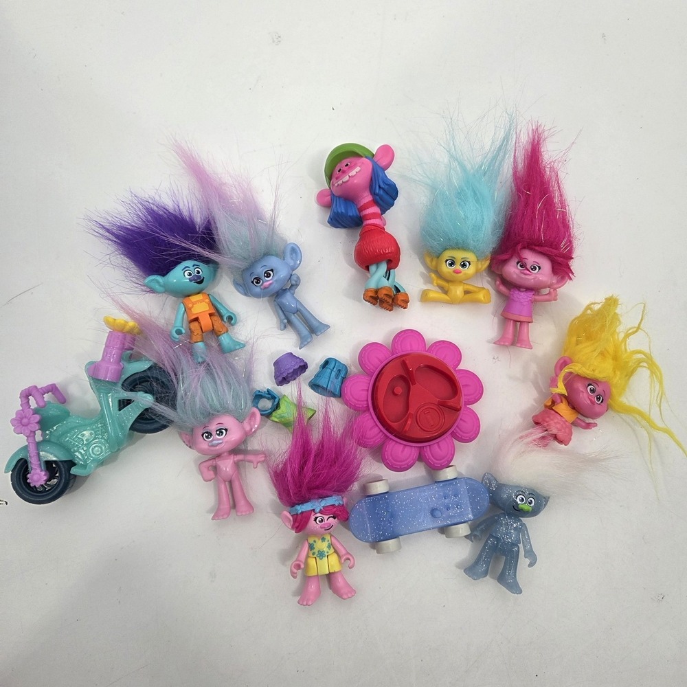 Dreamworks Mystery Mini Trolls Figures Toy Poppy Cooper Guy Diamond Blanch